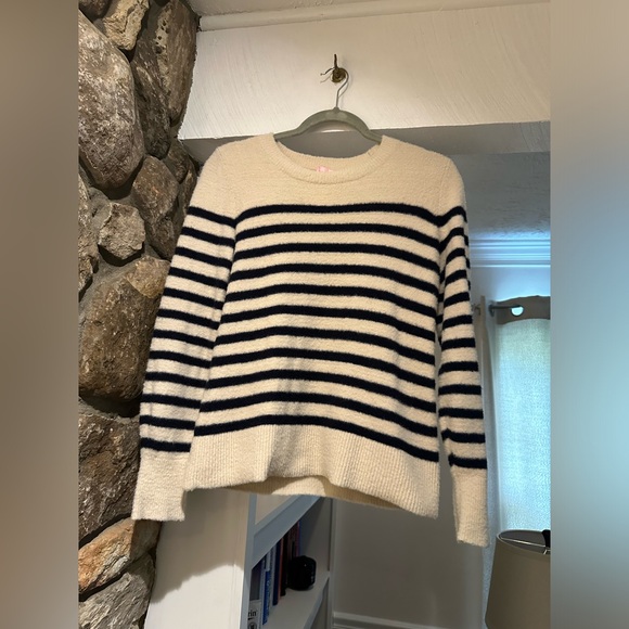 LOFT Cream and black Striped Cozy Fuzzy Sweater Size XS. Excellent condition. - Picture 4 of 8